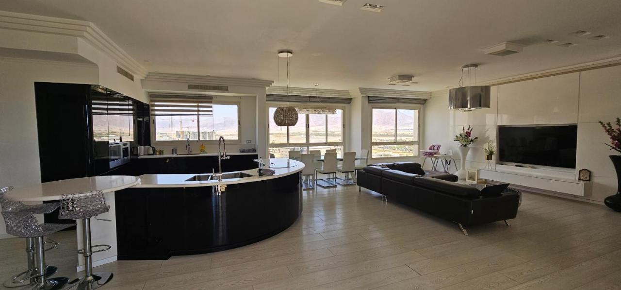 Apartment Luxury Exclusive Top Class Near The Sea With Pool Eilat